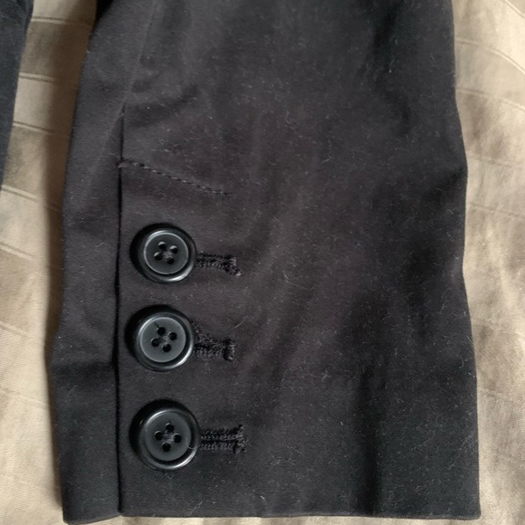 GAP Black Women’s Blazer - Picture 7 of 8